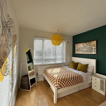Апартаменти Super-Convenient, 3 Mins To Kings Cross Лондон Екстер'єр фото